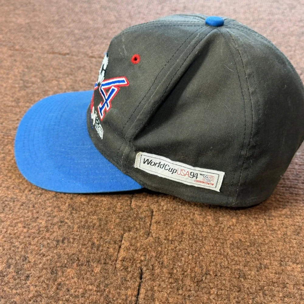 Vintage Twins Enterprise 1994 World Cup USA Soccer Snapback Hat Black Blue Cap